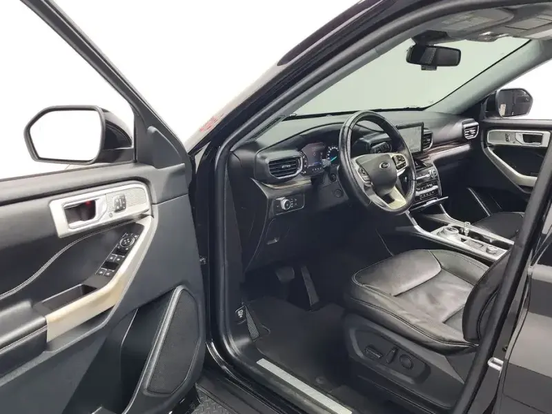 2021 Ford Explorer с пробегом 35 309 км