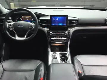 2021 Ford Explorer с пробегом 63 623 км