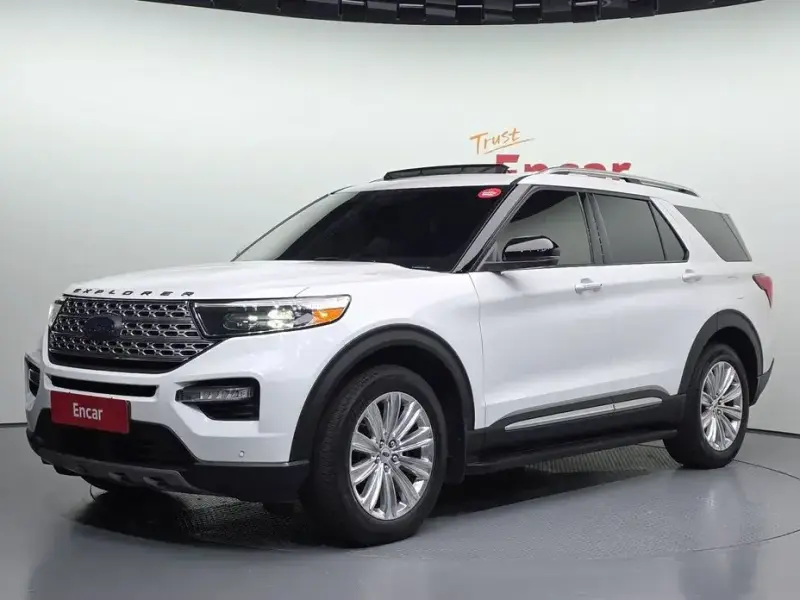 2022 Ford Explorer с пробегом 57 095 км