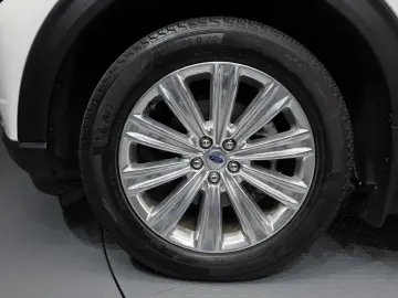 2022 Ford Explorer с пробегом 57 095 км