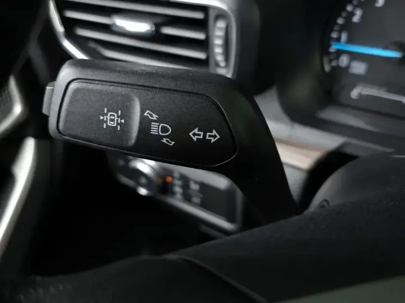 2022 Ford Explorer с пробегом 57 095 км