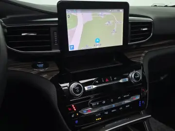 2022 Ford Explorer с пробегом 57 095 км