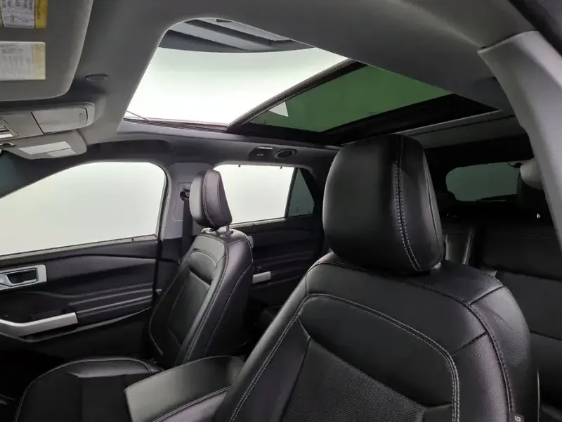 2022 Ford Explorer с пробегом 57 095 км