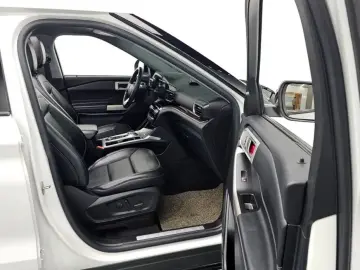 2022 Ford Explorer с пробегом 54 513 км