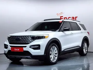 2021 Ford Explorer с пробегом 9 935 км