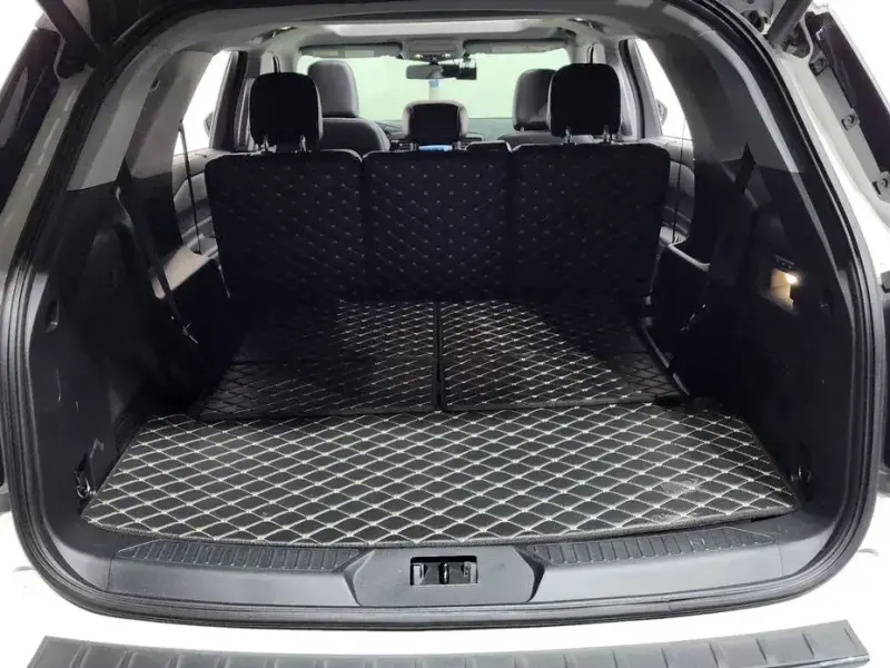 2021 Ford Explorer с пробегом 9 935 км