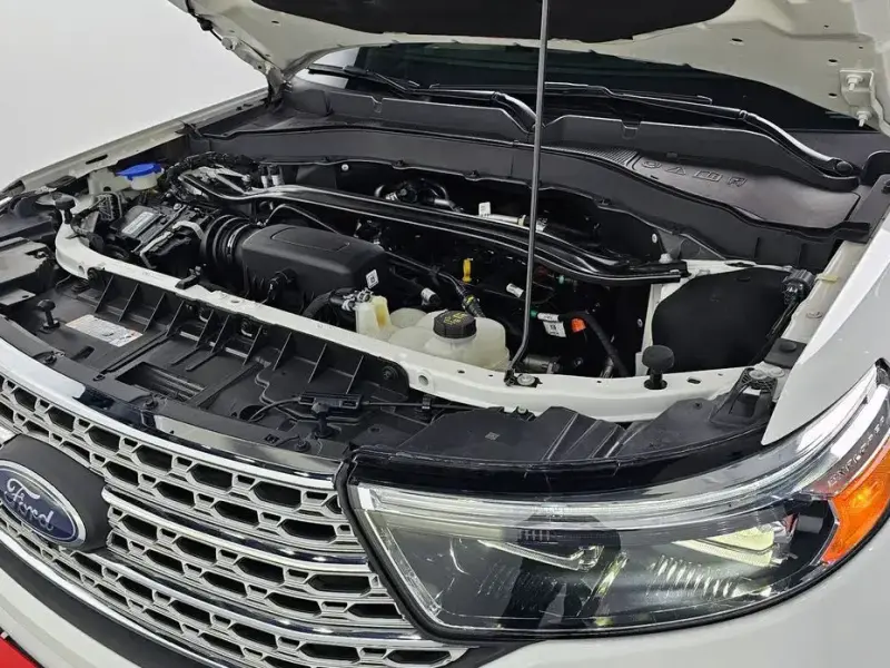 2022 Ford Explorer с пробегом 21 853 км