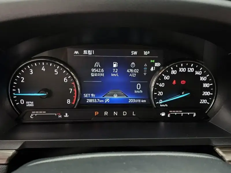 2022 Ford Explorer с пробегом 21 853 км