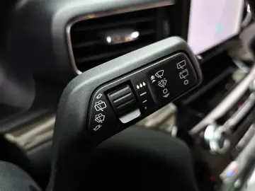 2022 Ford Explorer с пробегом 21 853 км