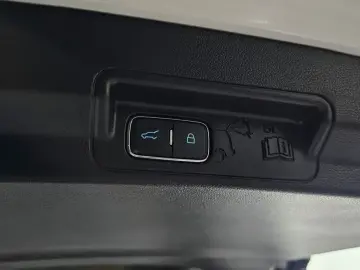 2022 Ford Explorer с пробегом 21 853 км