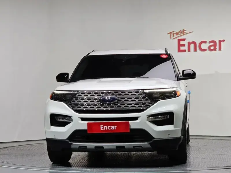 2022 Ford Explorer с пробегом 75 021 км