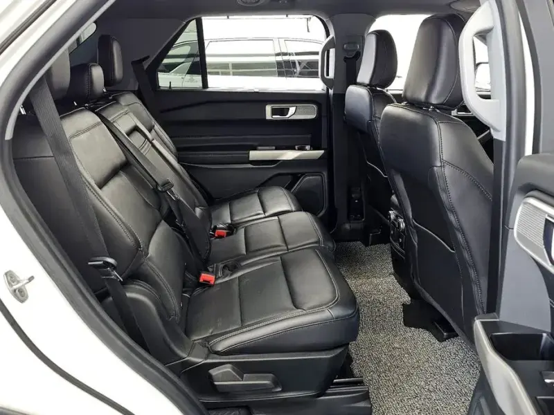 2022 Ford Explorer с пробегом 75 021 км