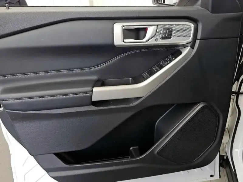 2022 Ford Explorer с пробегом 75 021 км