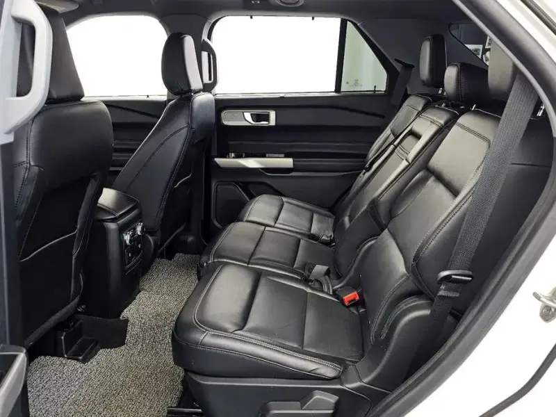 2022 Ford Explorer с пробегом 75 021 км