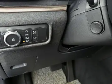 2022 Ford Explorer с пробегом 75 021 км