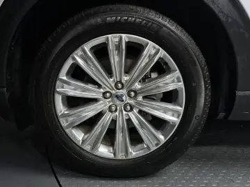 2022 Ford Explorer с пробегом 45 238 км