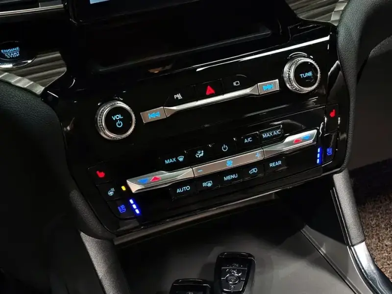 2022 Ford Explorer с пробегом 45 238 км