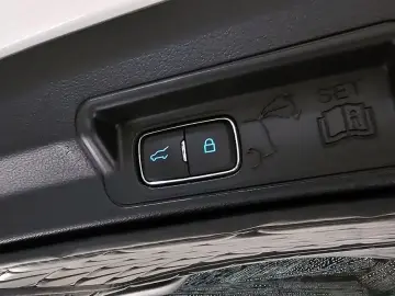 2022 Ford Explorer с пробегом 45 238 км