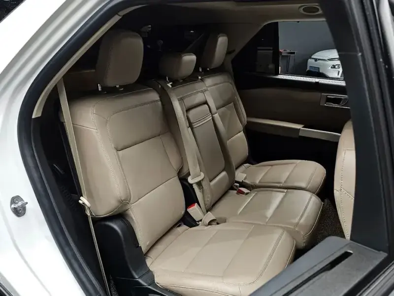 2022 Ford Explorer с пробегом 45 238 км