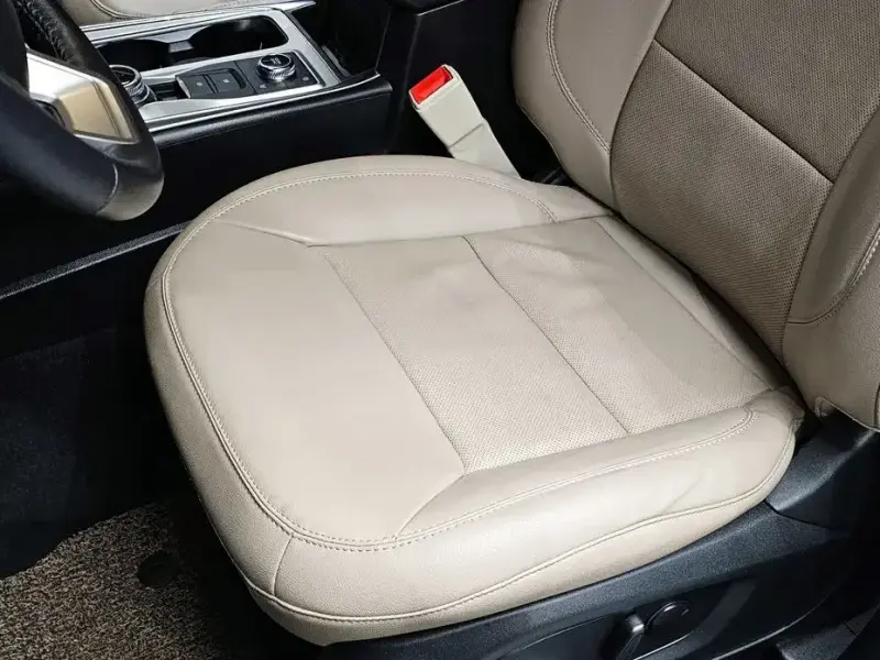 2022 Ford Explorer с пробегом 45 238 км