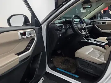2021 Ford Explorer с пробегом 51 910 км
