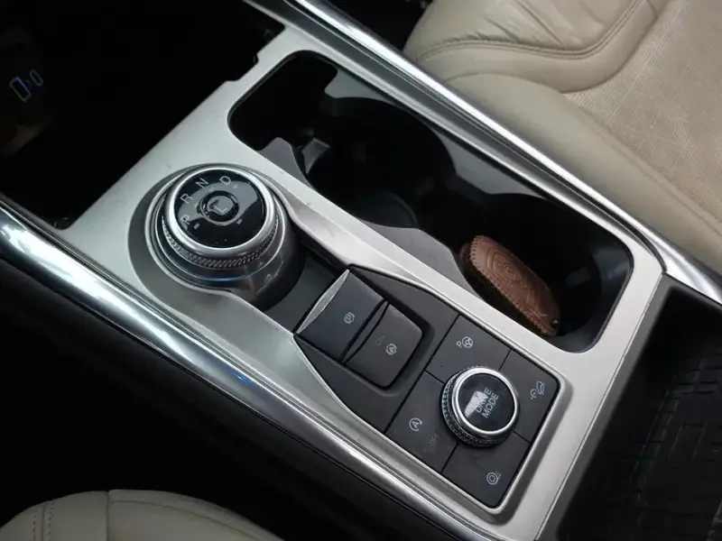 2022 Ford Explorer с пробегом 106 784 км