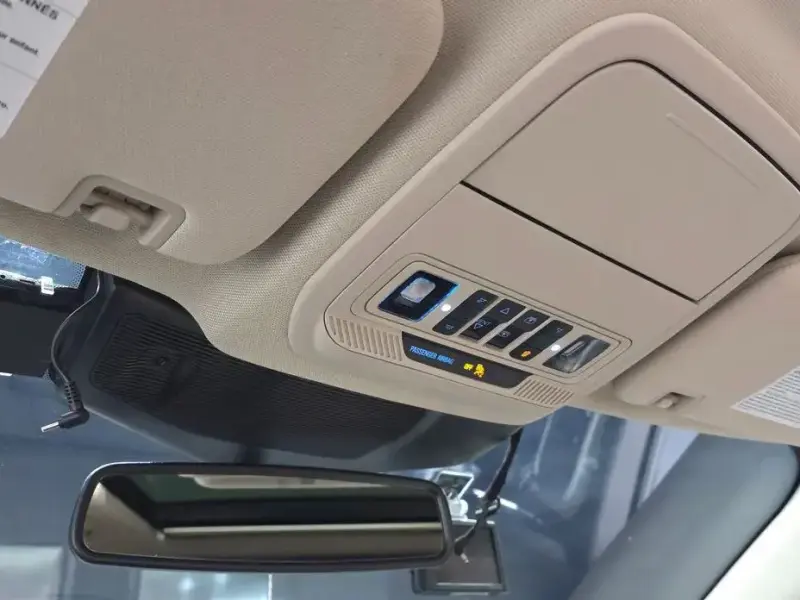 2022 Ford Explorer с пробегом 106 784 км