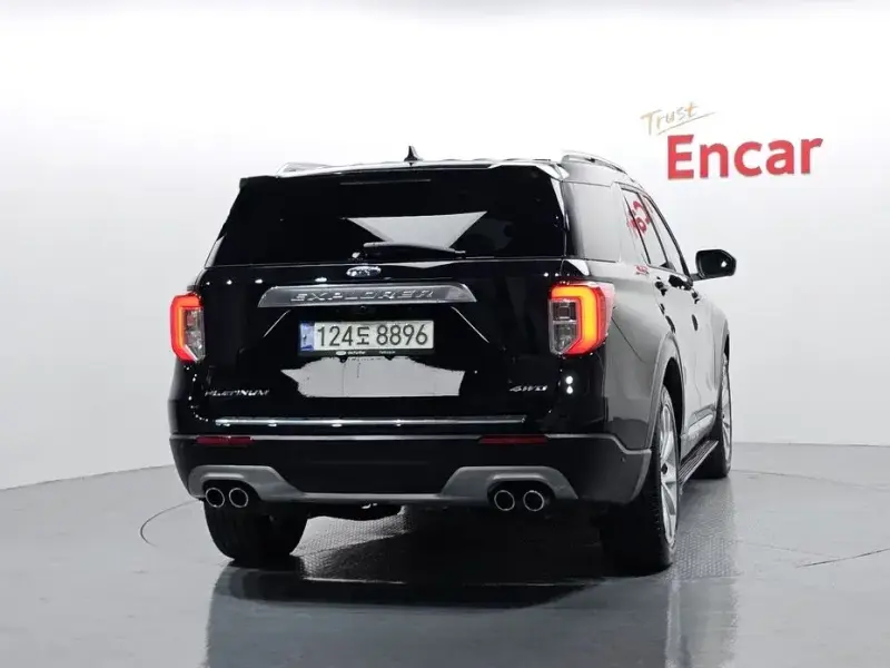 2021 Ford Explorer с пробегом 15 065 км