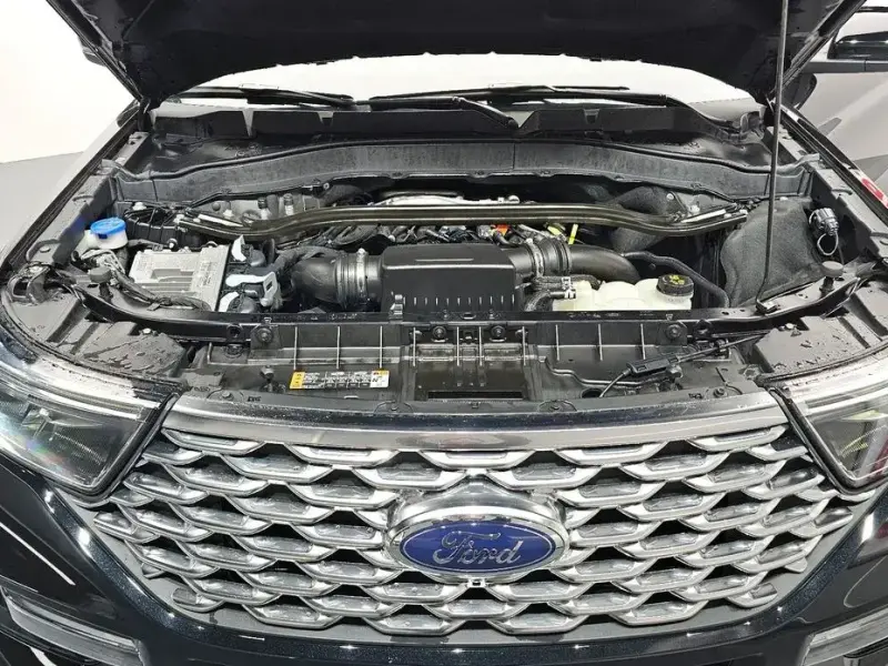 2021 Ford Explorer с пробегом 15 065 км