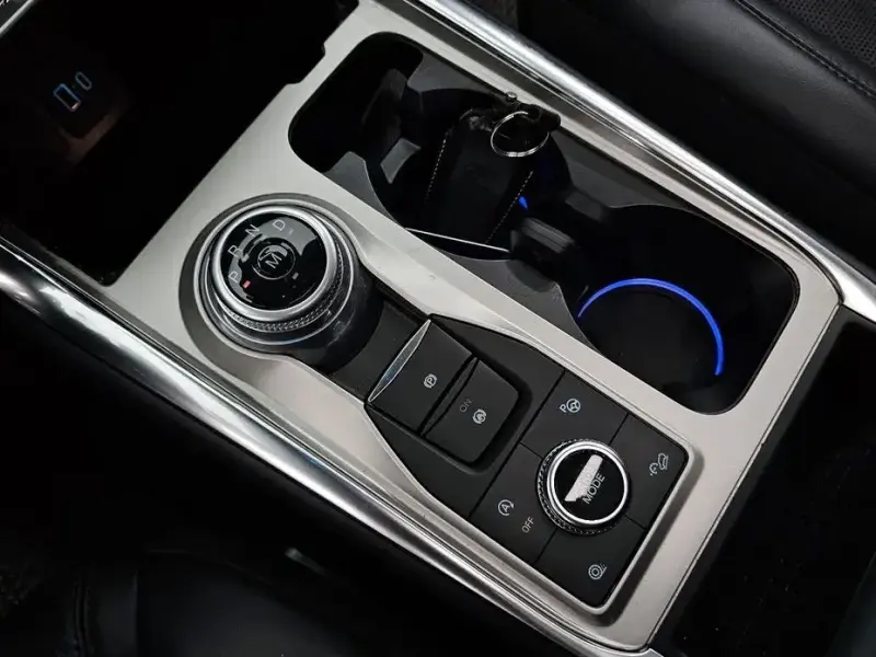 2021 Ford Explorer с пробегом 15 065 км