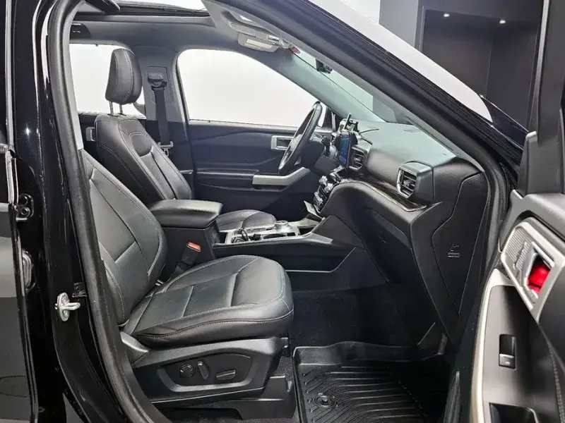 2021 Ford Explorer с пробегом 87 598 км