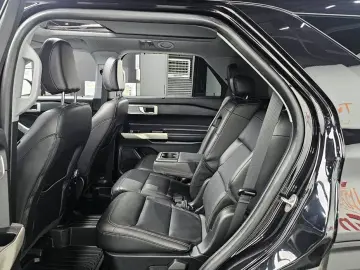 2021 Ford Explorer с пробегом 87 598 км