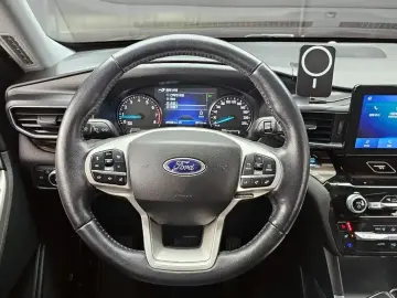 2021 Ford Explorer с пробегом 87 598 км