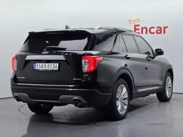 2021 Ford Explorer с пробегом 54 974 км