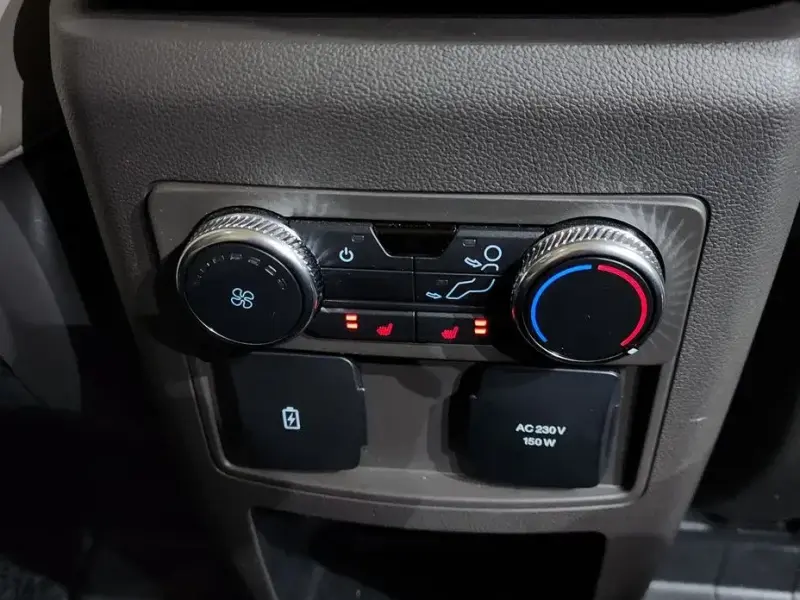 2021 Ford Explorer с пробегом 40 304 км