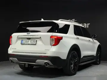 2022 Ford Explorer с пробегом 64 686 км