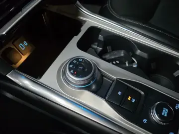 2022 Ford Explorer с пробегом 64 686 км