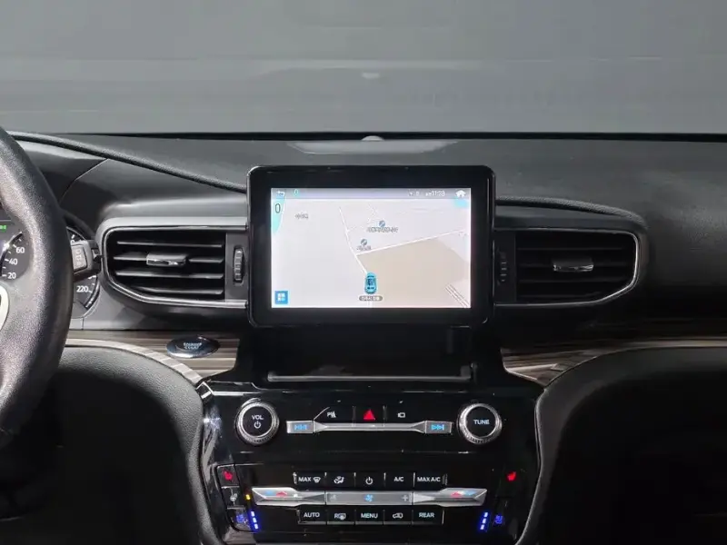 2022 Ford Explorer с пробегом 64 686 км