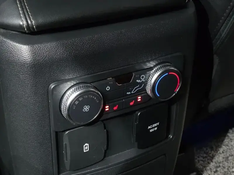 2022 Ford Explorer с пробегом 64 686 км