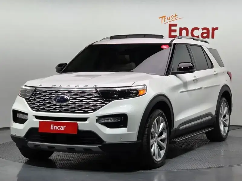 2022 Ford Explorer с пробегом 18 454 км
