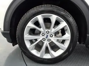 2022 Ford Explorer с пробегом 18 454 км