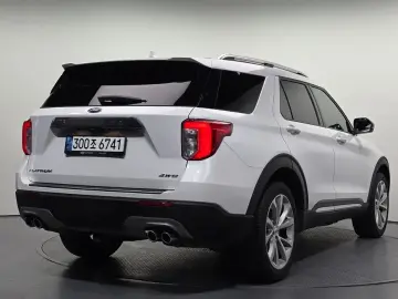 2021 Ford Explorer с пробегом 29 954 км