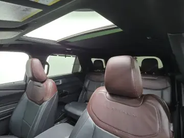 2021 Ford Explorer с пробегом 29 954 км