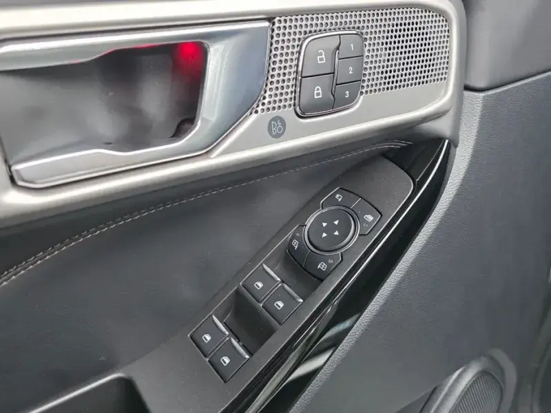 2021 Ford Explorer с пробегом 29 954 км