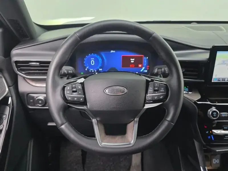 2021 Ford Explorer с пробегом 29 954 км
