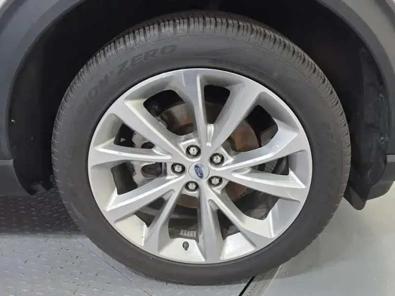 2021 Ford Explorer с пробегом 29 954 км