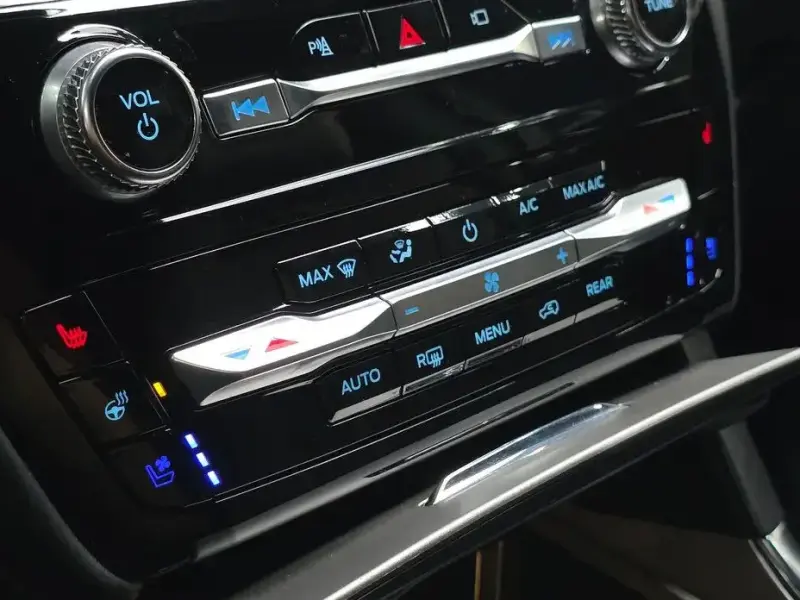 2021 Ford Explorer с пробегом 29 954 км