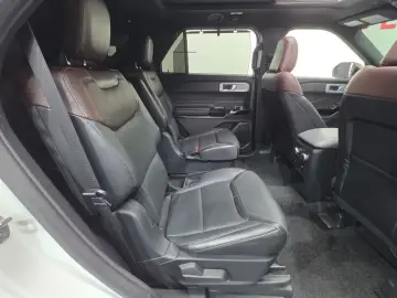 2021 Ford Explorer с пробегом 29 954 км