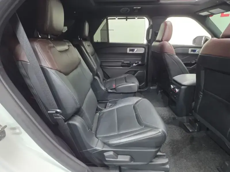 2021 Ford Explorer с пробегом 29 954 км