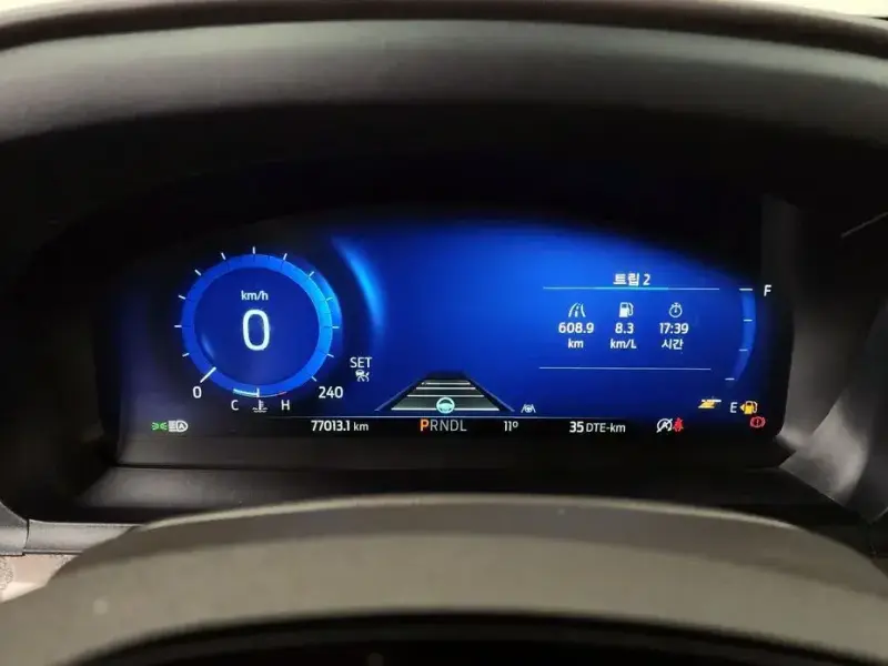 2022 Ford Explorer с пробегом 77 013 км
